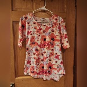 Christopher & Banks Top. Size S. "Poppy" print, baseball length sleeves.